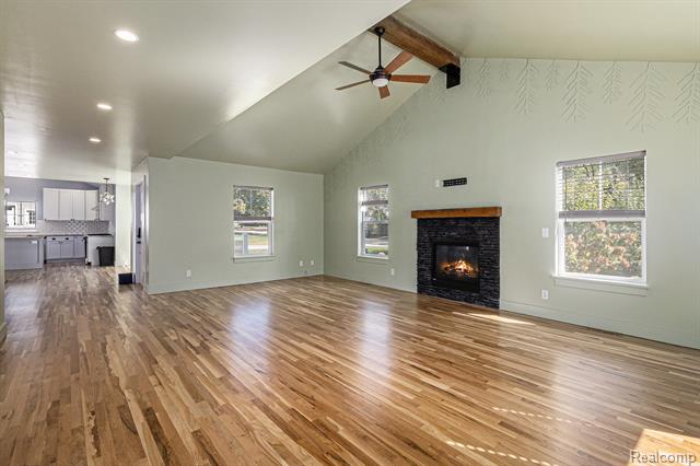 Builiding view six for 609 Ironwood, Ann Arbor, MI. 48103