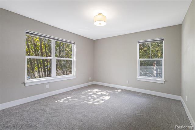 Builiding view sixteen for 609 Ironwood, Ann Arbor, MI. 48103