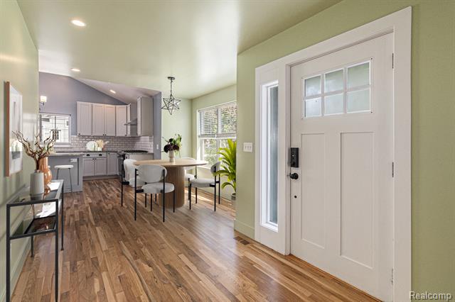 Builiding view three for 609 Ironwood, Ann Arbor, MI. 48103