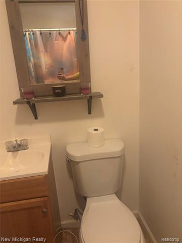 Builiding view one for 108 Floral, Saint Johns, MI. 48879