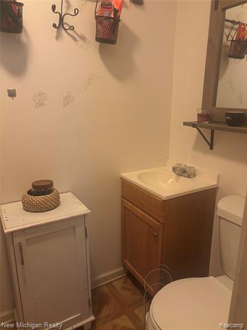 Builiding view two for 108 Floral, Saint Johns, MI. 48879