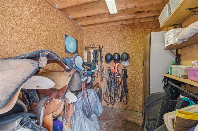 Builiding view thirty for 8595 Columbia, Eaton Rapids, MI. 48827