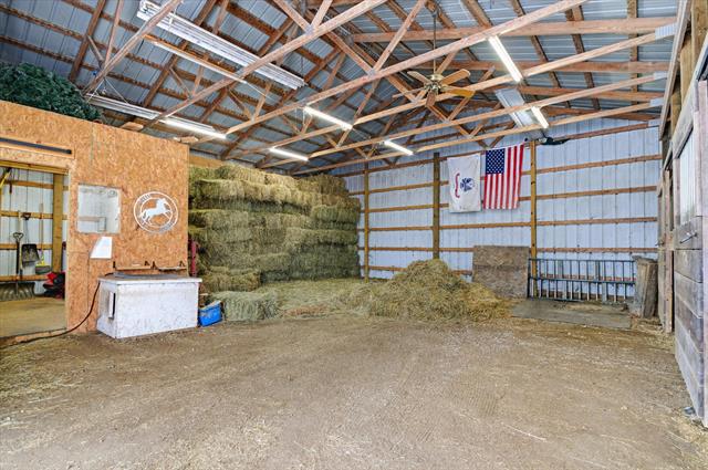 Builiding view twenty five for 8595 Columbia, Eaton Rapids, MI. 48827