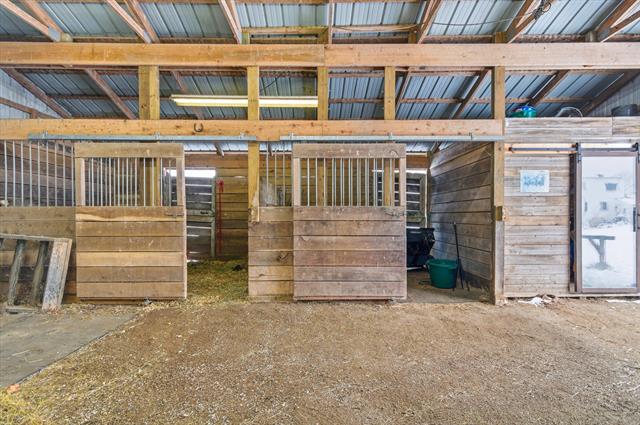 Builiding view twenty seven for 8595 Columbia, Eaton Rapids, MI. 48827