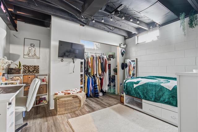 Builiding view twenty two for 8595 Columbia, Eaton Rapids, MI. 48827