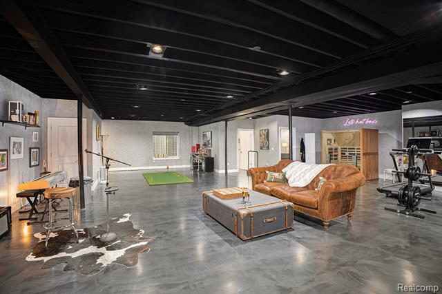 Builiding view twenty eight for 5888 Wyndam, Brighton, MI. 48116