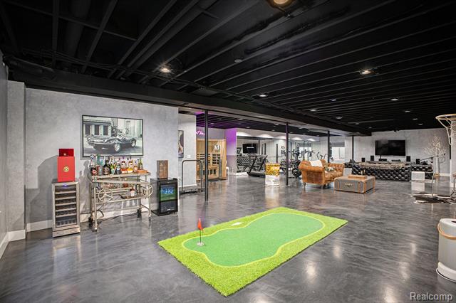 Builiding view twenty six for 5888 Wyndam, Brighton, MI. 48116