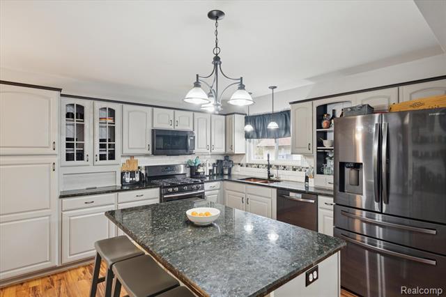 Builiding view eleven for 8474 Wesley, Flushing, MI. 48433