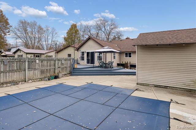 Builiding view fifty six for 8474 Wesley, Flushing, MI. 48433