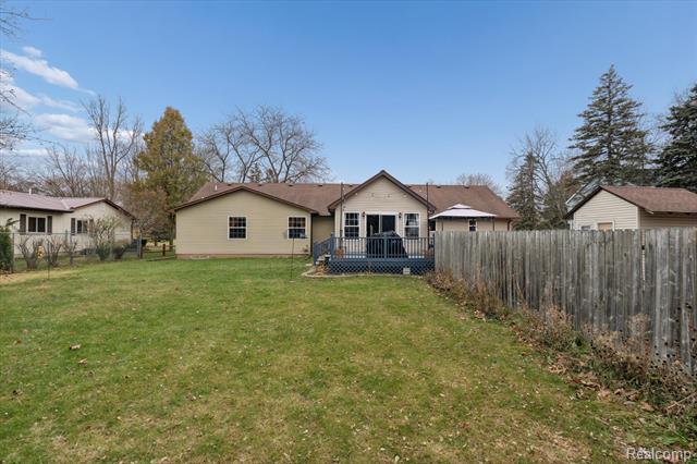 Builiding view forty seven for 8474 Wesley, Flushing, MI. 48433