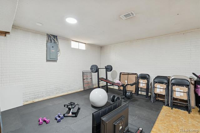 Builiding view thirty six for 8474 Wesley, Flushing, MI. 48433