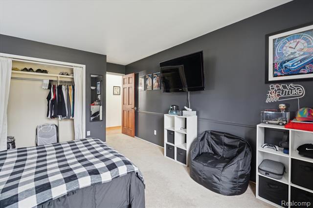 Builiding view thirty for 8474 Wesley, Flushing, MI. 48433