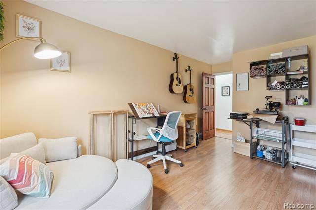 Builiding view twenty eight for 8474 Wesley, Flushing, MI. 48433