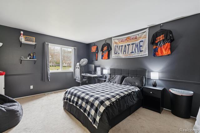 Builiding view twenty nine for 8474 Wesley, Flushing, MI. 48433