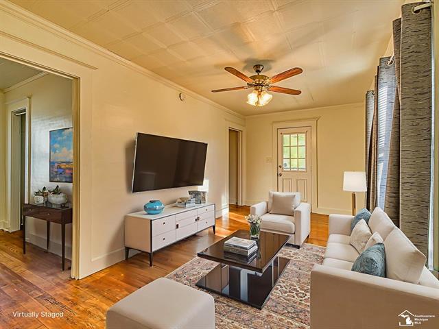 Builiding view eleven for 705 13Th, Monroe, MI. 48161