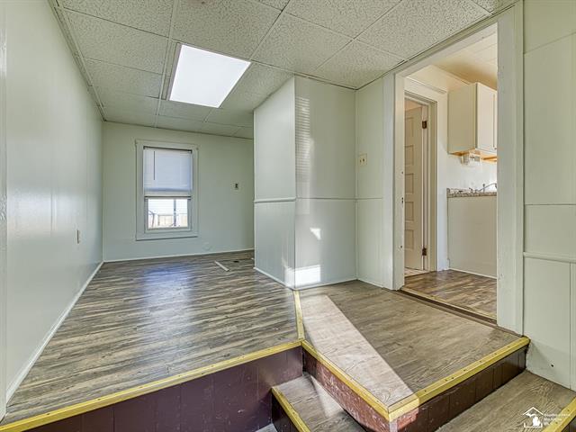 Builiding view nineteen for 705 13Th, Monroe, MI. 48161