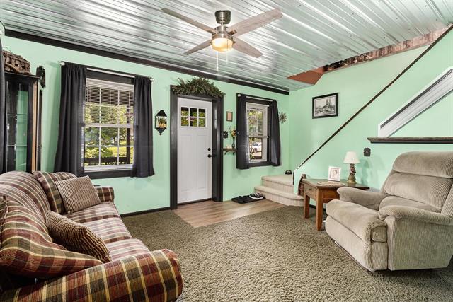 Builiding view three for 1017 Perry St, Flint, MI. 48504