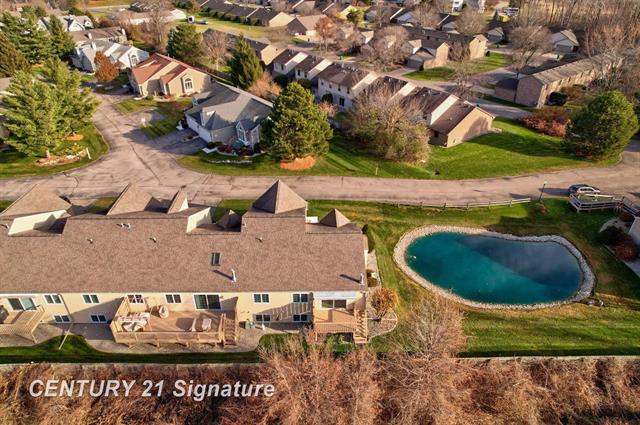 Builiding view fifty two for 49 Willow Pond Dr., Saginaw, MI. 48603