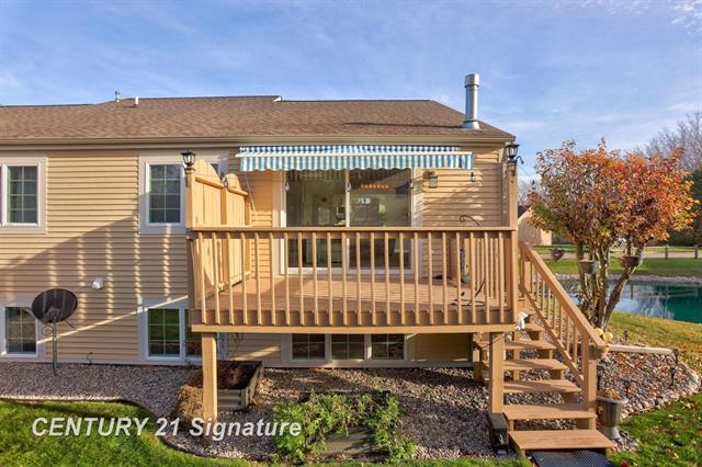 Builiding view forty one for 49 Willow Pond Dr., Saginaw, MI. 48603