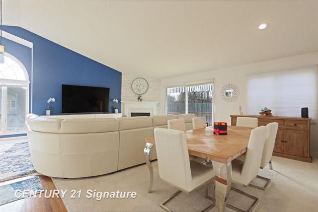 Builiding view nineteen for 49 Willow Pond Dr., Saginaw, MI. 48603