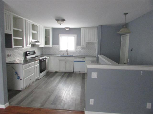 Builiding view nine for 10088 Sonora, Fenton, MI. 48430