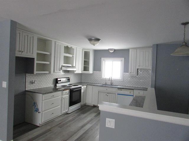 Builiding view twelve for 10088 Sonora, Fenton, MI. 48430