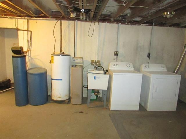 Builiding view twenty seven for 10088 Sonora, Fenton, MI. 48430