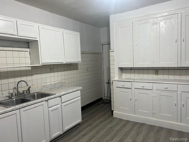 Builiding view five for 13768 Gable, Hamtramck, MI. 48212