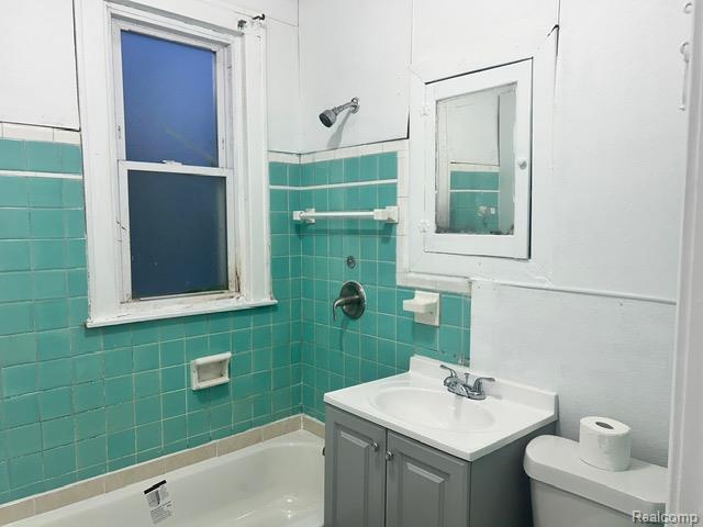 Builiding view ten for 13768 Gable, Hamtramck, MI. 48212