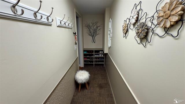 Builiding view nineteen for 92 Linswood St., Monroe, MI. 48162