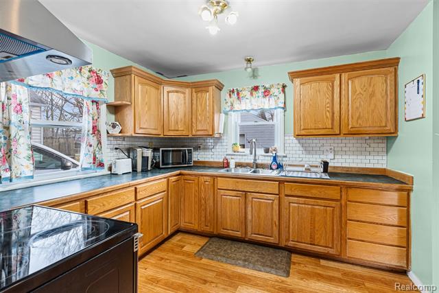 Builiding view eleven for 821 Ryan Street, Owosso, MI. 48867