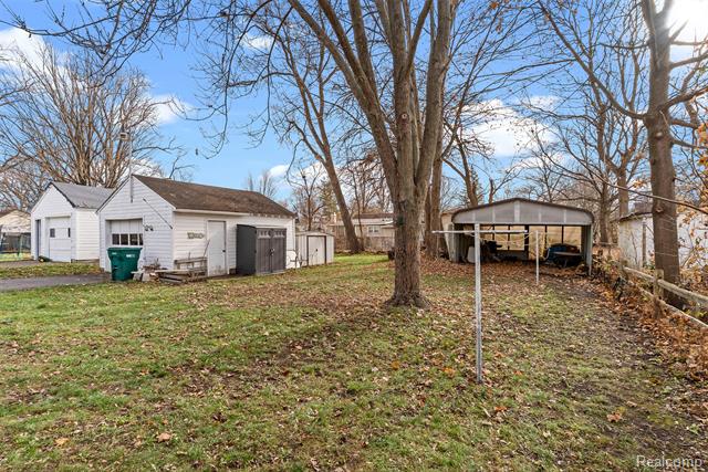 Builiding view twenty for 821 Ryan Street, Owosso, MI. 48867