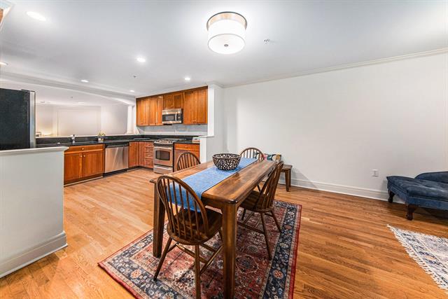 Builiding view five for 140 Ashley Mews, Ann Arbor, MI. 48104