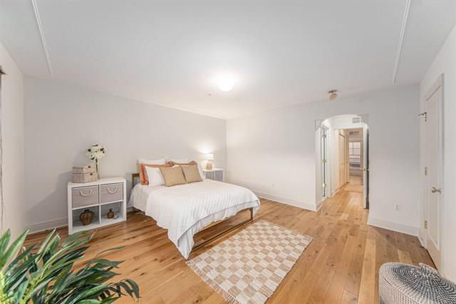 Builiding view nineteen for 140 Ashley Mews, Ann Arbor, MI. 48104