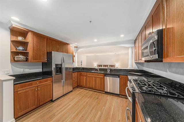 Builiding view seven for 140 Ashley Mews, Ann Arbor, MI. 48104