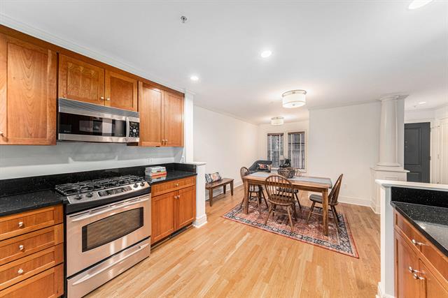 Builiding view ten for 140 Ashley Mews, Ann Arbor, MI. 48104