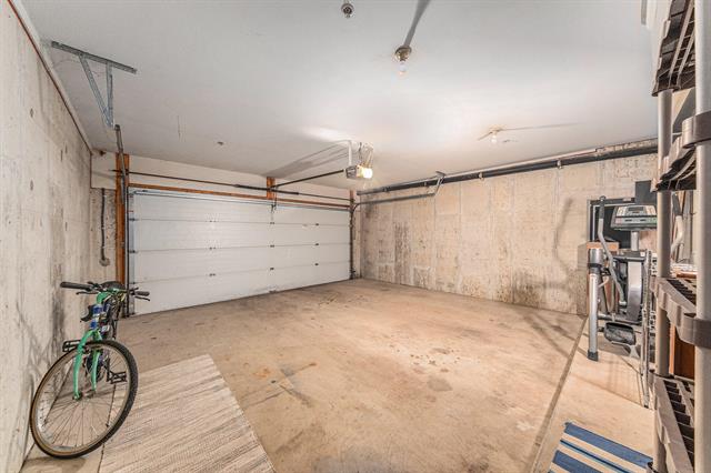 Builiding view thirty six for 140 Ashley Mews, Ann Arbor, MI. 48104