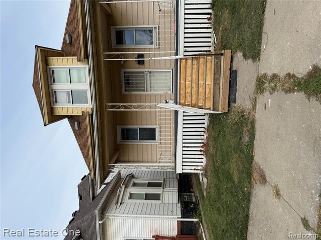 Builiding view one for 5626 Lawndale, Detroit, MI. 48210