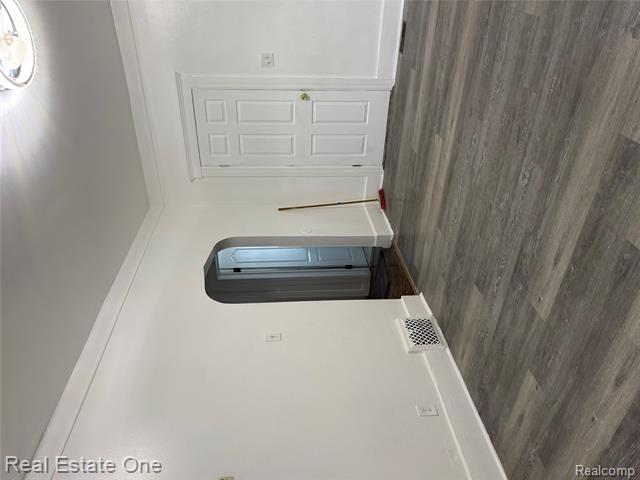 Builiding view three for 5626 Lawndale, Detroit, MI. 48210