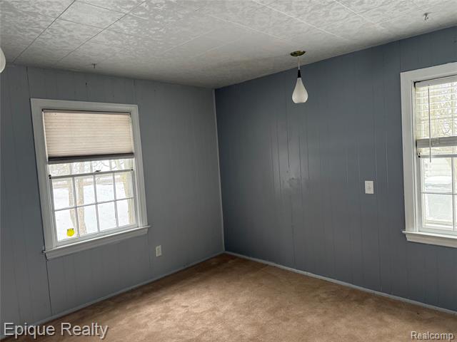 Builiding view ten for 2468 Fernwood, Ann Arbor, MI. 48104