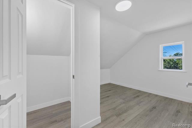 Builiding view eighteen for 1761 Stanford, Berkley, MI. 48072