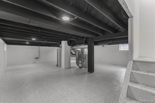 Builiding view twenty for 1761 Stanford, Berkley, MI. 48072