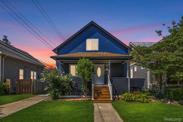 Builiding view two for 1761 Stanford, Berkley, MI. 48072