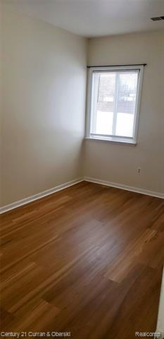 Builiding view five for 10185 Allen Pointe, Allen Park, MI. 48101