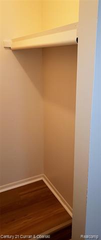 Builiding view thirteen for 10185 Allen Pointe, Allen Park, MI. 48101