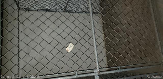 Builiding view twenty five for 10185 Allen Pointe, Allen Park, MI. 48101