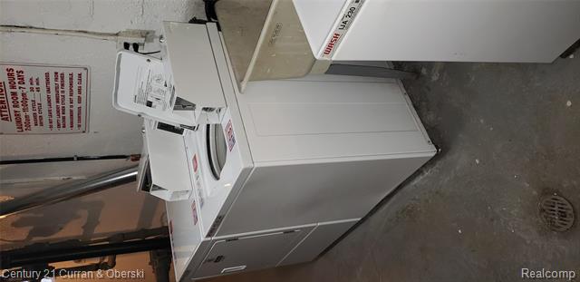 Builiding view twenty three for 10185 Allen Pointe, Allen Park, MI. 48101