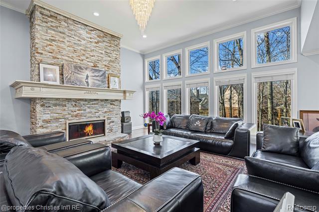 Builiding view six for 27085 Winchester, Farmington, MI. 48331