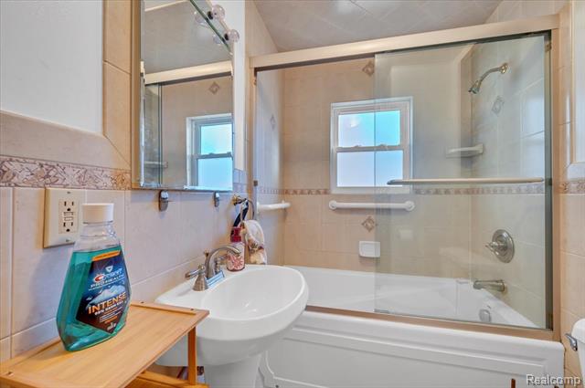 Builiding view thirteen for 238 Nepessing, Lapeer, MI. 48446