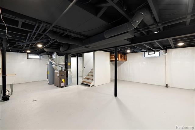 Builiding view twenty one for 1888 Griffith, Berkley, MI. 48072